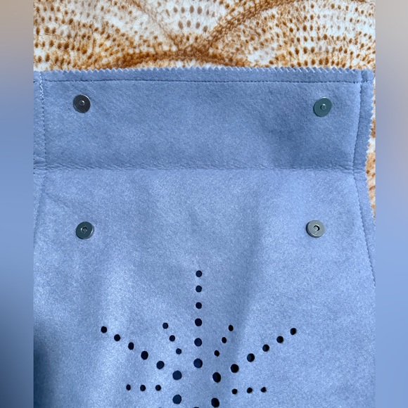 Nike Gray Star-Patterned Drawstring Backpack - Picture 5 of 6